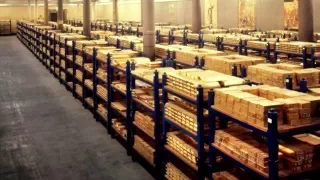 Top 10 Countries With The LARGEST Gold Reserves!