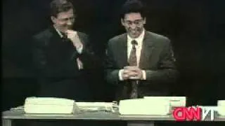 Bill Gates - Win 98 crash on live TV - EXTREMELY FUNNY.mpg