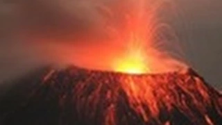 Жители Гватемалы покидают дома из-за извержения вулкана.  Fuego volcano erupts in Guatemala.