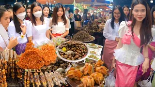 Cambodian Street Food - Delicious Plenty of Khmer Foods, Grilled, Frog, Chicken Fish, Crab & More