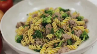 Fusilli dengan Sosis & Brokoli - Resep ala San Remo Indonesia