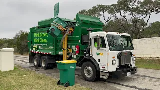 Waste Management: Lid Flipping Peterbilt 520 McNeilus ZR Garbage Truck