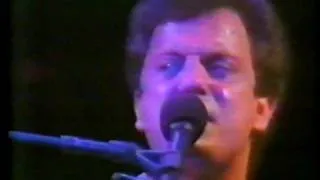 Billy Joel Live at Wembley 1984 - 03 Piano Man