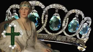 Regal Splendor: Queen Ena's Magnificent Jewel Gifts