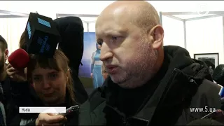 Турчинов: Ми будемо посилювати наші позиції на фронті