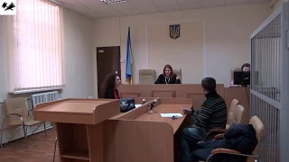 Підготовче судове засідання за обвинуваченням особи у вчиненні крадіжки