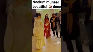 Neelum muneer beautiful dance with #nidayasir  #neelummuneer