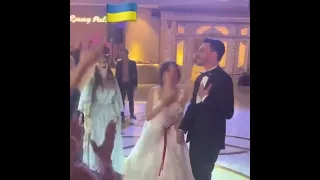 На азербайджанской свадьбе исполнили песню "Ой у лузі червона калина"