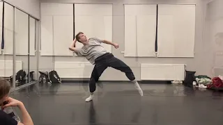 Фантастический танец! Контемпорари с Егором Рыжовым. Contemporary dance