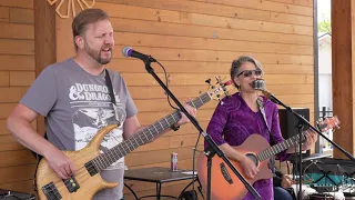 Violet Wild Collective performing "Hey Thelma" at Peculier Brewing Co in Windsor, CO - May 12, 2023