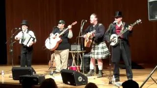 What do you do with a drunken sailor - Black Irish Band