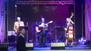 Acoustic jazz trio - “Summer Samba”.