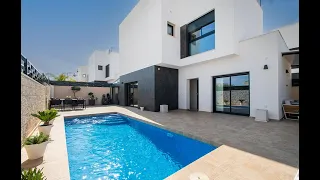 Key Ready modern villa with private pool and solarium in Benijófar