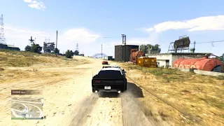 Grand Theft Auto V Online: I became a cop to chase random players on PS5 ! (clip 9)