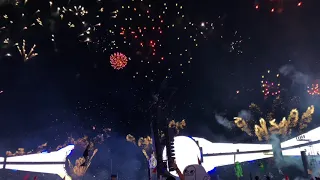 Martin Garrix - Gold Skies + Pizza live firework display @ EDC Las Vegas 2018