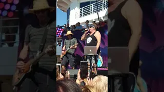 Rick Springfield and Mike Reno on the 80s Cruise 2018