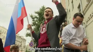 Moscow Protesters Support Opposition Candidates