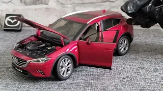 Unboxing of Mazda CX-4 1:18 Paudi.