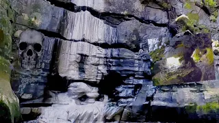 CUEVA DE LA CALAVERA ☠️ encontramos...petrograbados