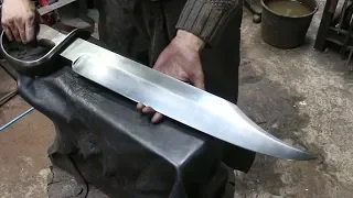 Forging a monster D guard Bowie, part 2, making the handle.