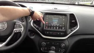 2014 Jeep Cherokee Interior - UConnect, Bluetooth and SiriusXM | Taylor Chrysler Dodge Jeep Ram