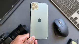 iPhone 11 Pro Max Review: Should You Buy In 2022?