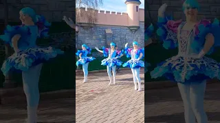 Disneyland Paris, Snowflakes from Arendelle, Frozen land, Dancing, Disney Stars on Parade, 2023