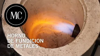 Horno para fundición de metales con quemador Venturi.