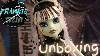 FRANKIE STITCHED IN STYLE AMAZON EXCLUSIVE MONSTER HIGH G1 UNBOXING & RESEÑA | #enespañol #mattel