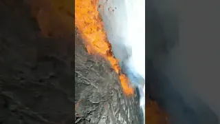 03.08.22 A close call at the Volcano!🥵 #iceland #volcano #drone #fpv