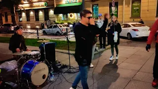 Zveri - "До скорой встречи", в исполнении группы "Висконти" на Невском проспекте в Санкт-Петербурге