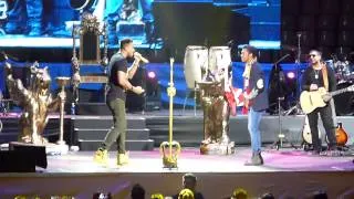 Romeo Santos LIVE Roma Spettacolo improvvisato con fans