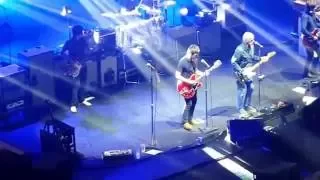 Noel Gallagher with Paul Weller singing Town called Malice 6th September 2016