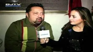 Entrevista Andrés  MIjangos por DJ Esmeralda DJTV