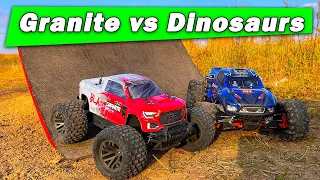 Трамплин: Remo Hobby Dinosaurs против ARRMA Granite