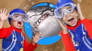 Going on a Shark Hunt with Sia and Elias | Kids Songs