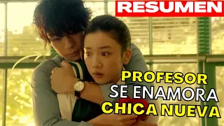 PROFESOR SE ENAMORA DE LA CHICA NUEVA QUE LO RECHAZA | Resumen