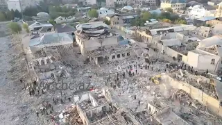 Под завалами разрушенных домов в Гяндже найдены тела еще двух детей