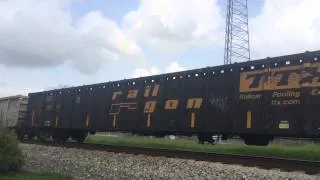 CSX 8531 leads Q532 in Atwood, TN 7/6/15