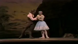 Mikhail Baryshnikov in GISELLE - ACT 1, Beginning Part 1 with Natalia Makarova, 1977