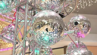 Christmas tree - Lighting mirror ball installation - svjetlosna instalacija - Jelka