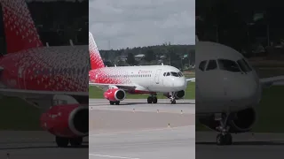 Sukhoi Superjet 100 / RA-89061 / taxing to terminal