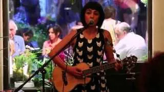 Marjan Farsad - Khooneye Ma (Live & Acoustic)