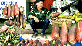 Take flowers and wild bananas to the market to sell and process into dishes ly tieu Bac