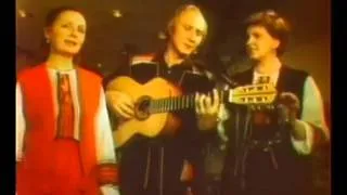 Тріо Мареничів "Ой там на горі в зеленім гаю" ukrainian song