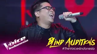 Williem - Making Love Out Of Nothing At All | Blind Auditions | The Voice Indonesia GTV 2019