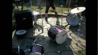 Destroy A Drum Kit