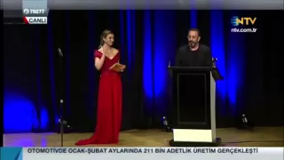 Gonca Vuslateri ağladı, Cem Yılmaz güldürdü