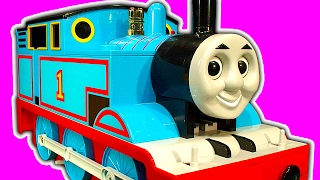 GIANT TOMY Thomas The Tank Unboxing Totally Awesome Classic Thomas Toy