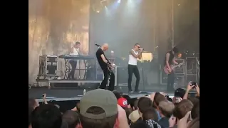 LINKIN PARK -CHESTER BENNINGTON SINGING *THE OUTSIDER * WITH. A PERFECT CIRCLE  LIVE EPIC RARE!